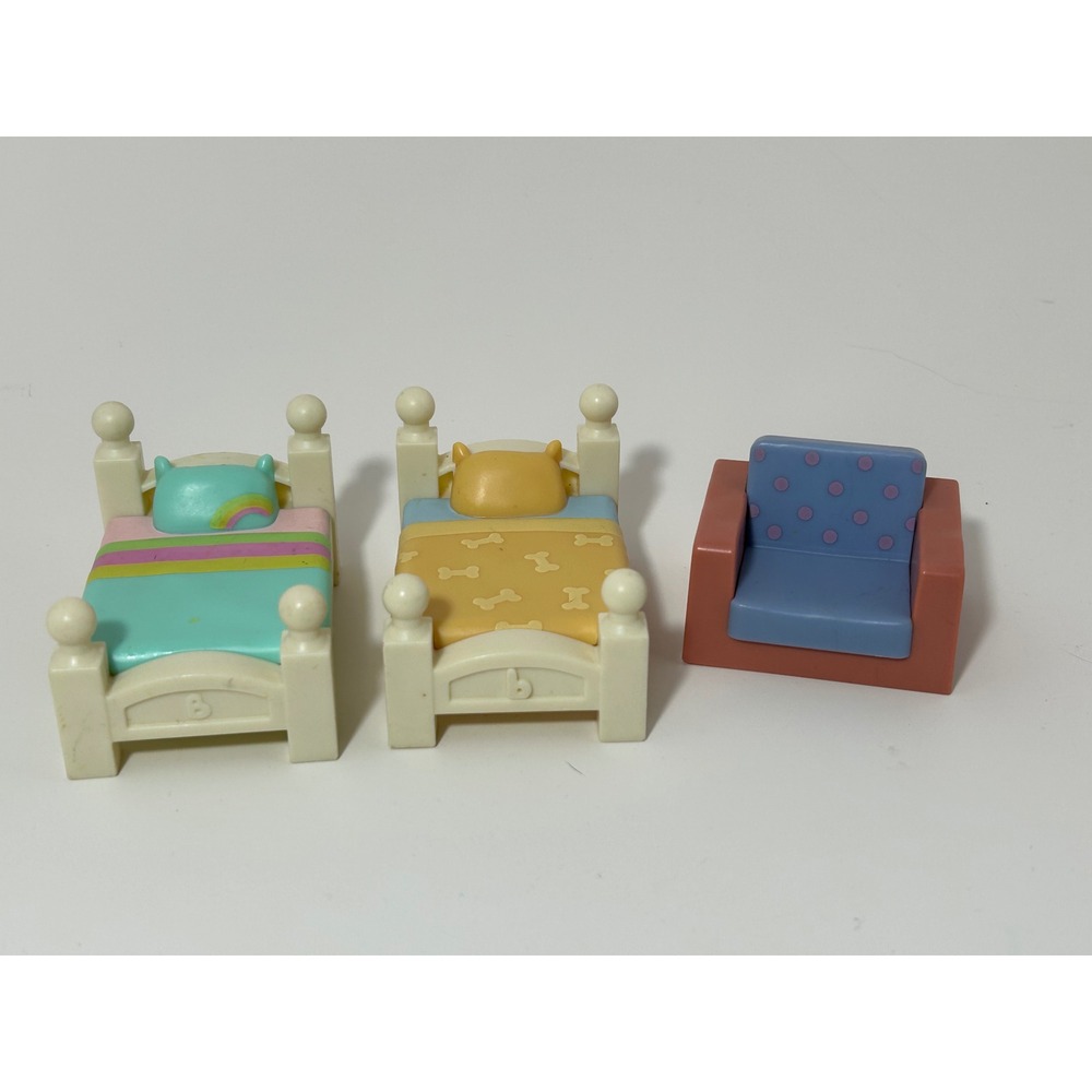 Bluey‎ Family Dollhouse Furniture Set 2 Beds 1 Armchair